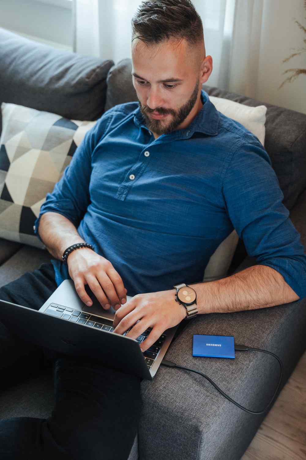 https://www.solis-iot.com/wp-content/uploads/2023/07/image_services_01.jpg